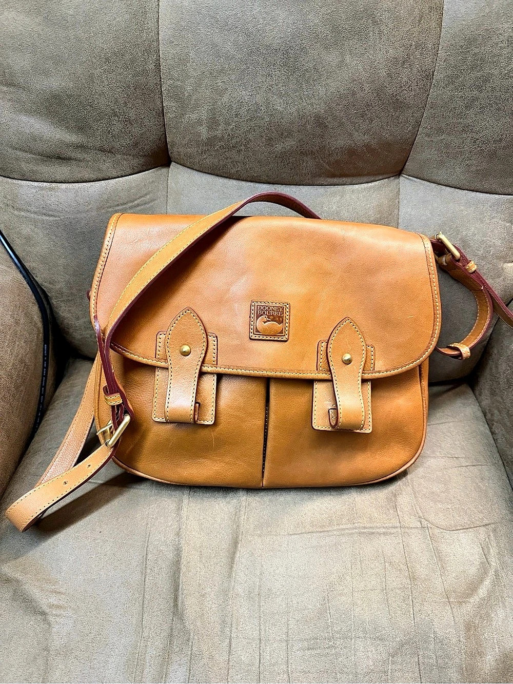 Dooney & Bourke Florentine Leather Messenger Crossbody Bag Brown & Red